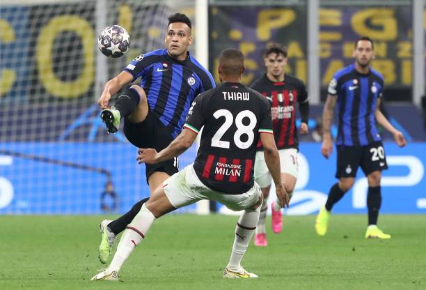 尤其是他们 尤其是他们